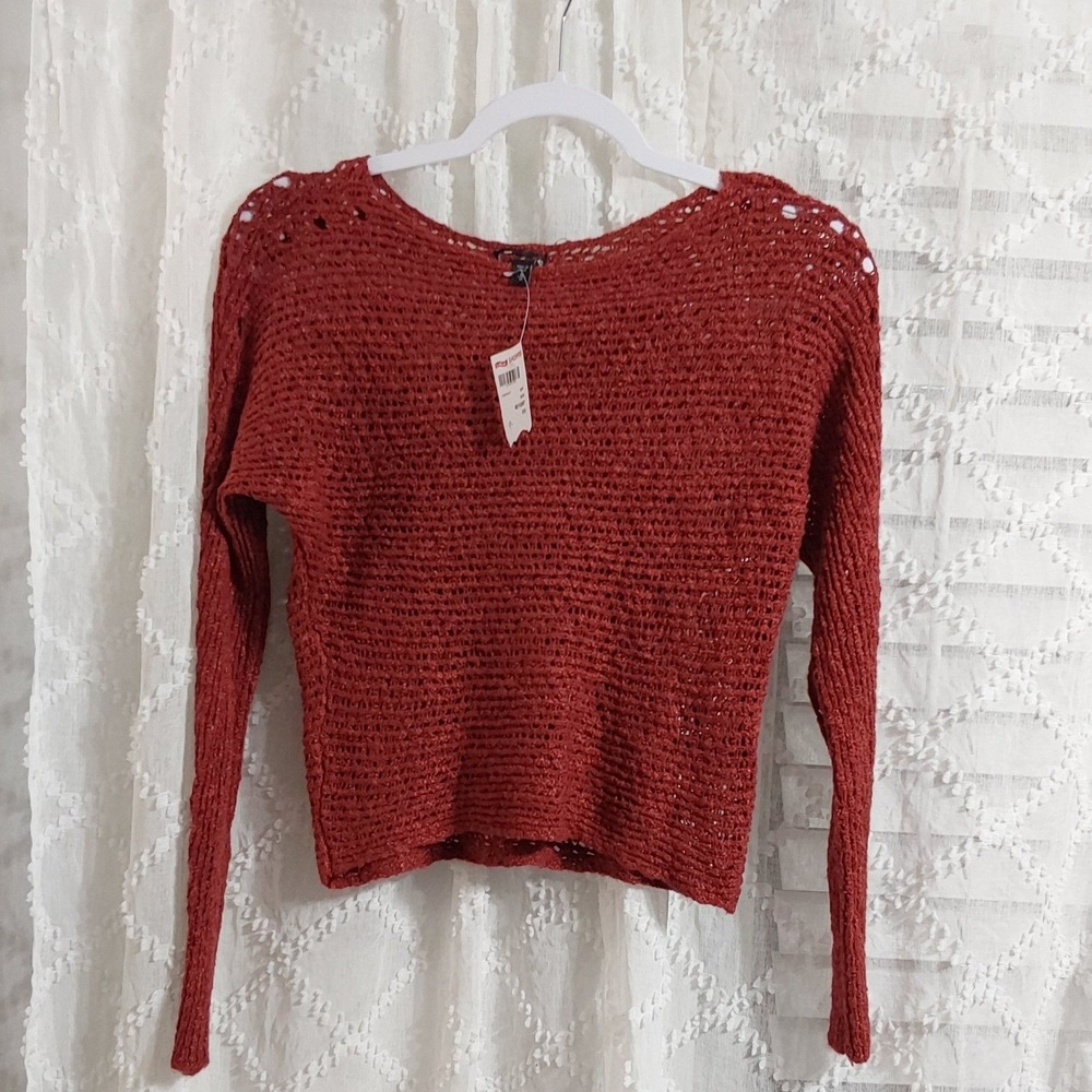 Cropped Express crochet Long Sleeve sweater size small new with tags